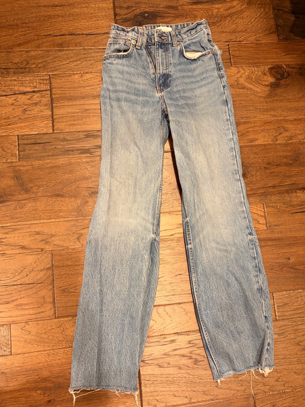 Zara Light Wash Straight Leg Women’s Jeans Size 0